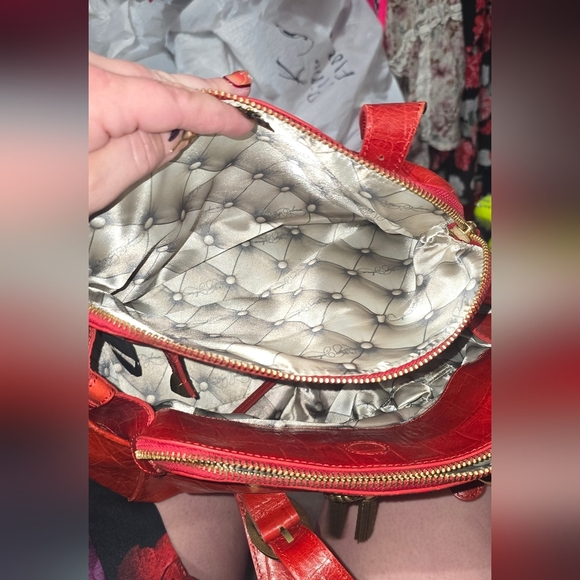 🍁🍂RARE VTG Genuine Red Leather Croc Betsey Johnson Satchel Gold Tassel Key Fob - Picture 9 of 13